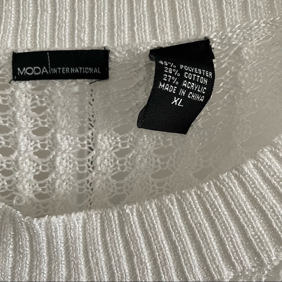 White silky loose knit mesh oversized top - Picture 6 of 9